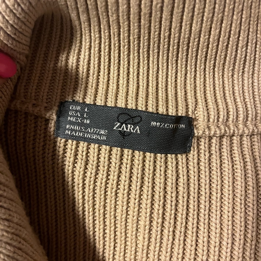 Zara Sweater - Picture 3 of 3